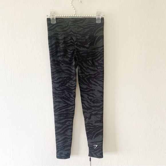 Gymshark Adapt Animal Seamless Leggings - Picture 5 of 11